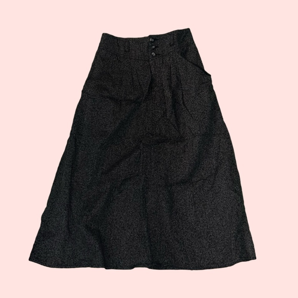Long black skirt